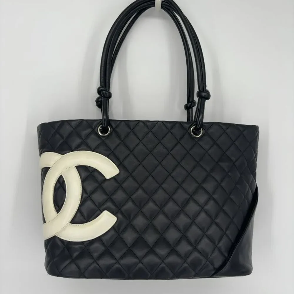 CHANEL Black Quilted Lambskin Bag